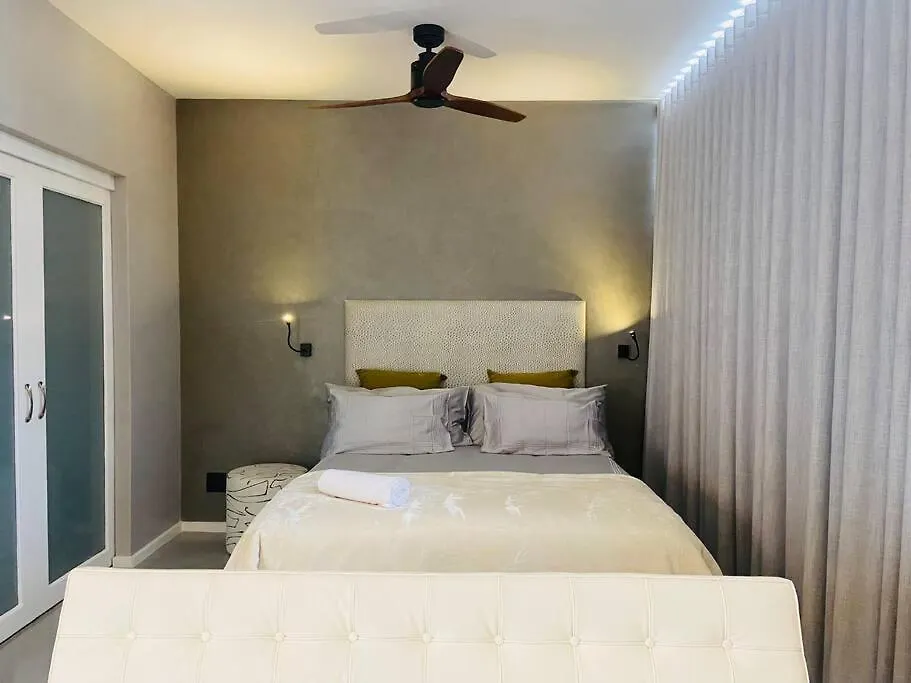 Perfect Lock Up & Go Apartment Ciudad del Cabo